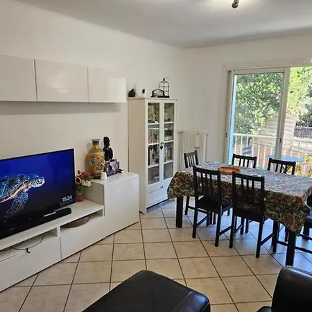 Your Comfy In Juan-les-pins & Parking Apartamento