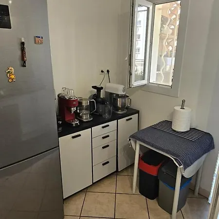 Apartment Your Comfy In Juan-les-pins & Parking *