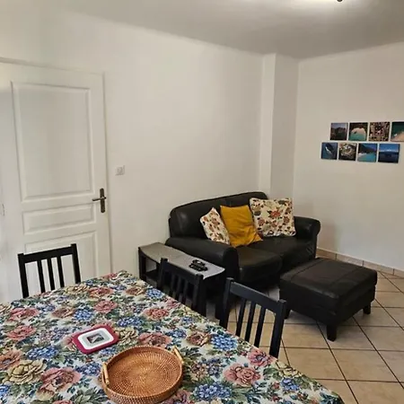 Your Comfy In Juan-les-pins & Parking Antibes