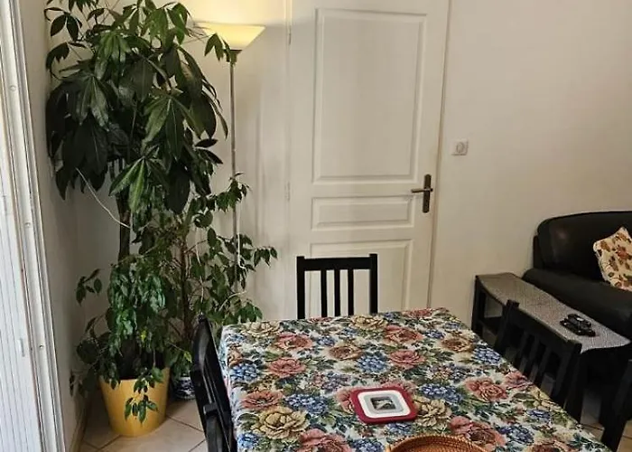 Your Comfy In Juan-les-pins & Parking Antibes